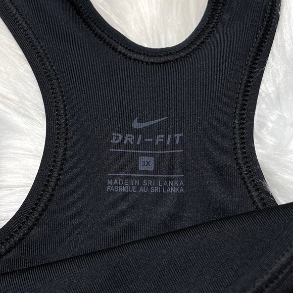 Nike Sports Bra Medium Support Non Padded Black Racerback - Picture 3 of 5
